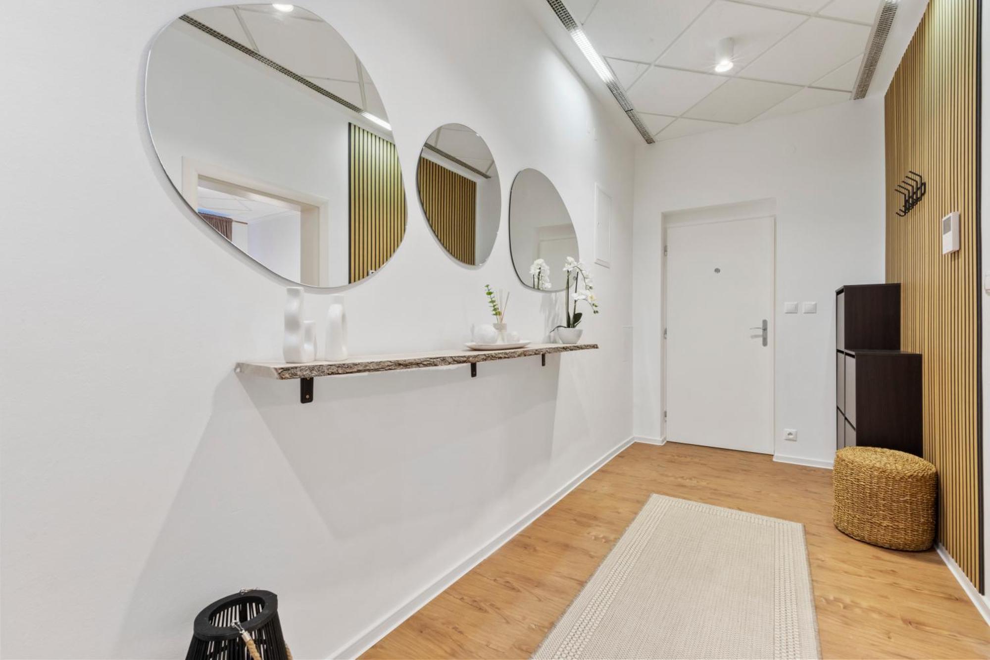 Luxe Living At Old Town Center Leilighet Bratislava Eksteriør bilde