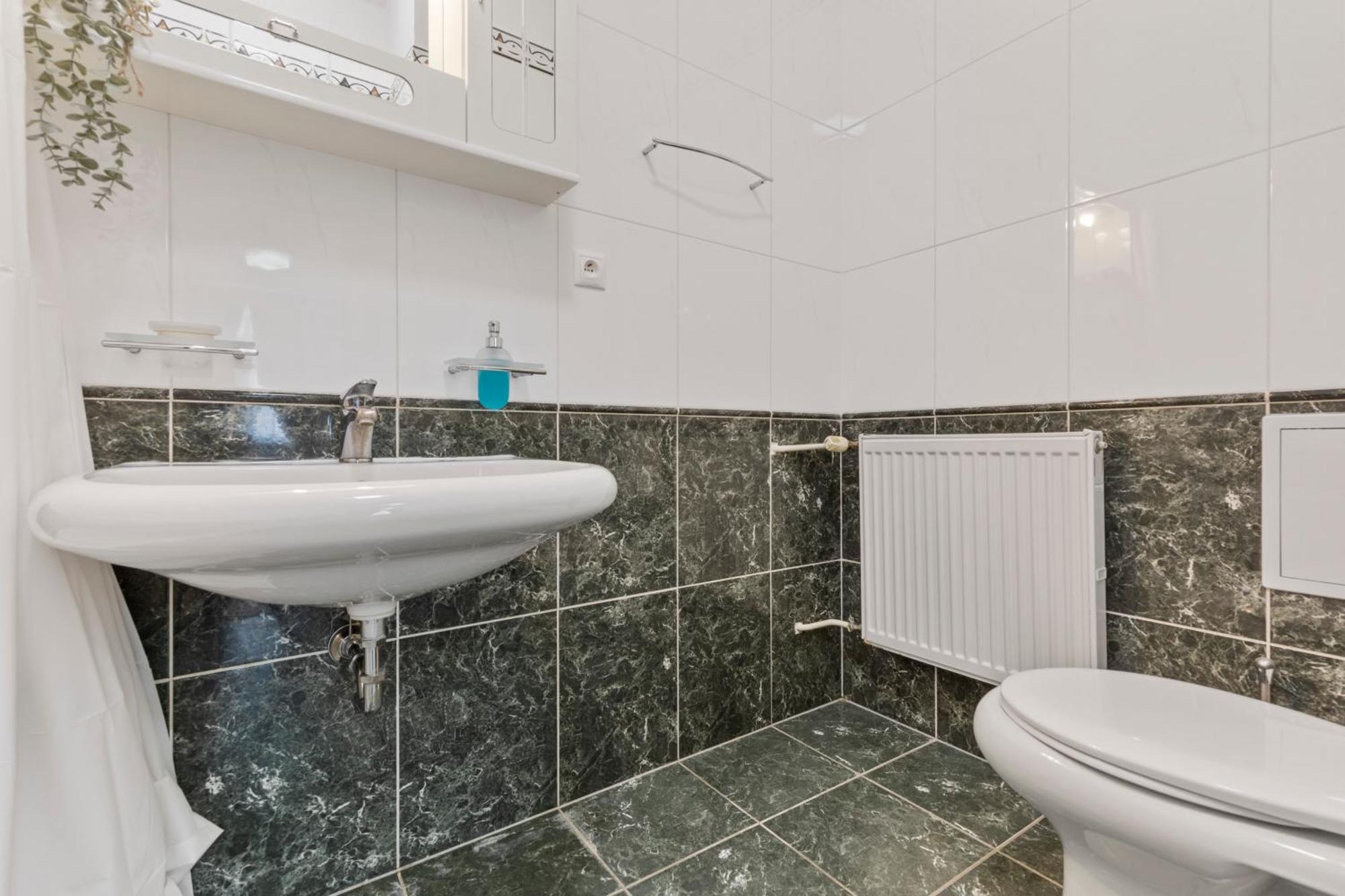 Luxe Living At Old Town Center Leilighet Bratislava Eksteriør bilde